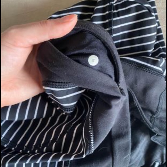 Lululemon Parallel Stripped Speed Tights - Picture 3 of 3